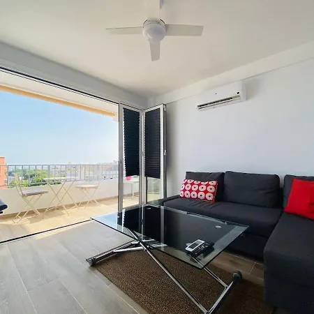 Luminoso Atico Con Vistas Al Mar En