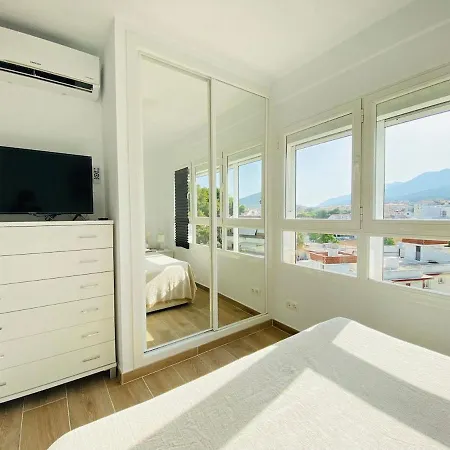 Luminoso Atico Con Vistas Al Mar En