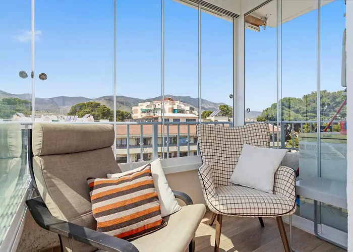 Luminoso Atico Con Vistas Al Mar En Torremolinos